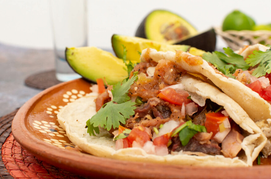 Honey barbecue pork tacos recipe
